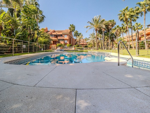 2 Bedrooms Apartment in Puerto Banús