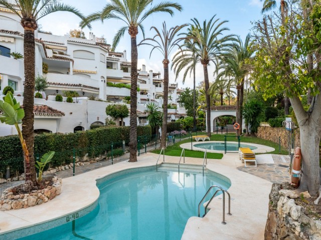 Penthouse in Elviria