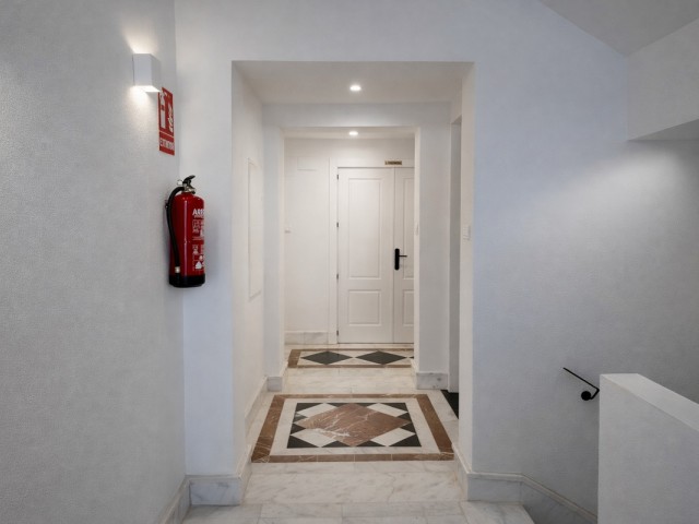 2 Bedrooms Apartment in Nueva Andalucía