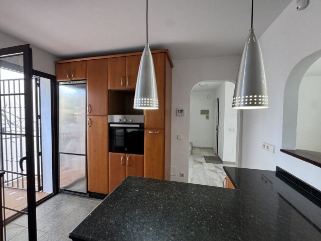 7 Bedrooms Townhouse in Marbella