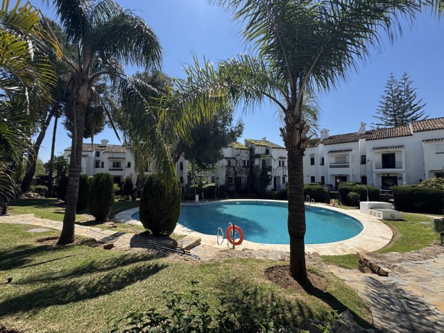 7 Bedrooms Townhouse in Marbella