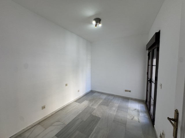 7 Bedrooms Townhouse in Marbella