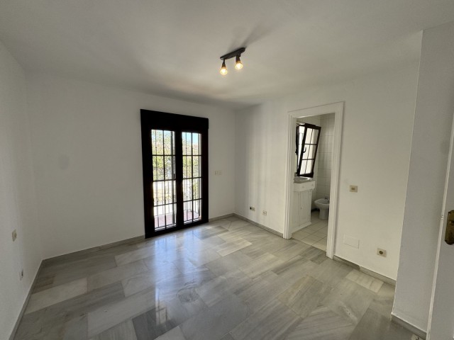 7 Bedrooms Townhouse in Marbella