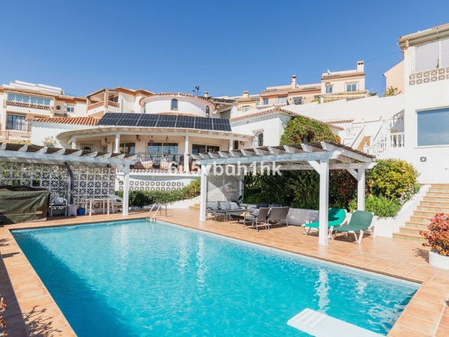 Villa avec 4 Chambres  à Torreblanca