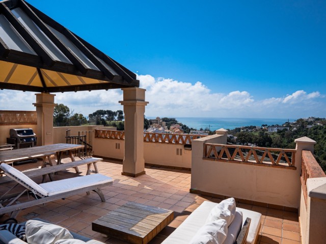 2 Bedrooms Apartment in Benalmadena