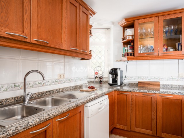 5 Bedrooms Townhouse in Benalmadena Costa