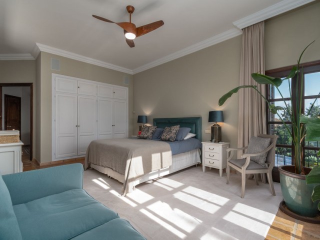 5 Schlafzimmer Villa in San Pedro de Alcántara