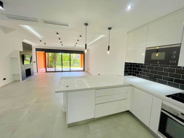 3 Soveroms Rekkehus i El Paraiso