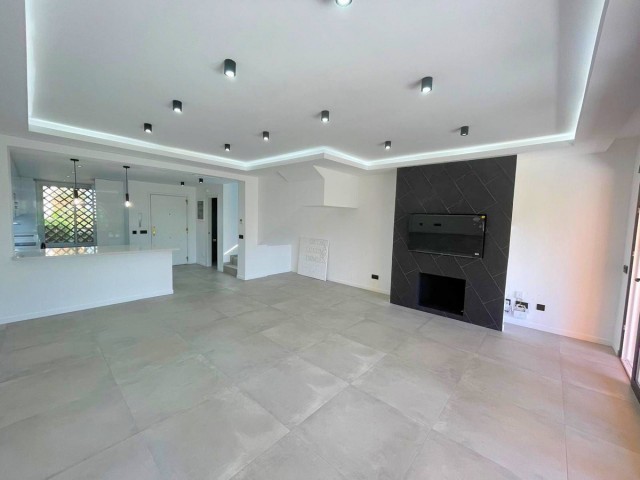 3 Soveroms Rekkehus i El Paraiso