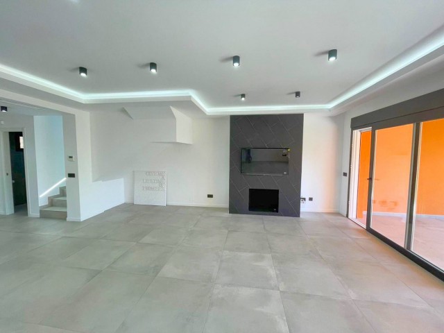 3 Soveroms Rekkehus i El Paraiso