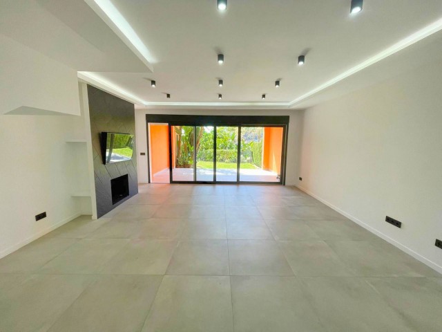 3 Soveroms Rekkehus i El Paraiso