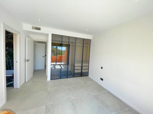 3 Soveroms Rekkehus i El Paraiso