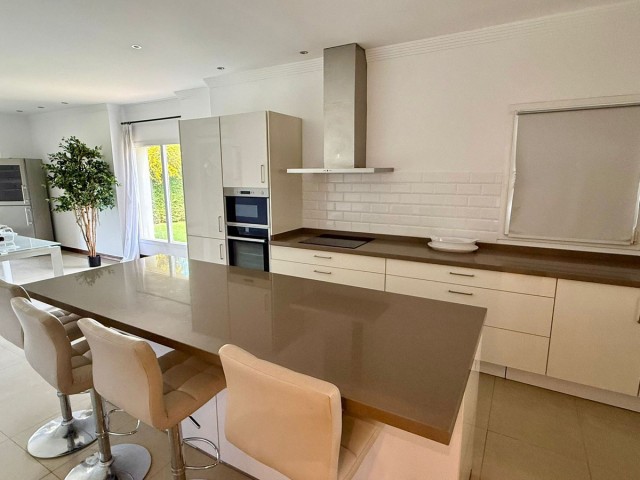 6 Soveroms Villa i Sotogrande Costa