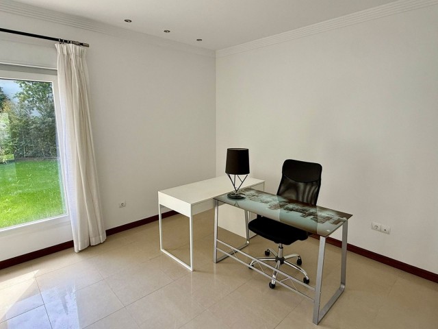 6 Soveroms Villa i Sotogrande Costa