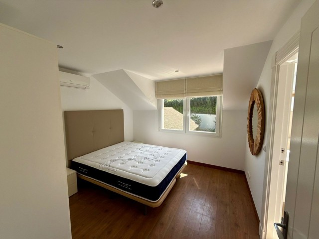 6 Soveroms Villa i Sotogrande Costa