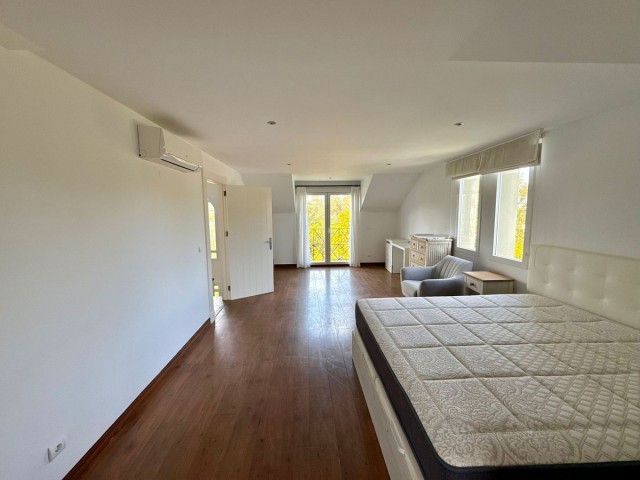 6 Soveroms Villa i Sotogrande Costa