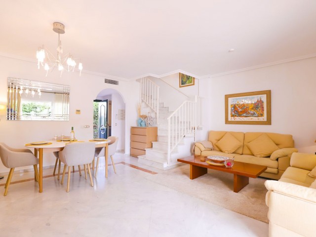 3 Bedrooms Townhouse in Marbella