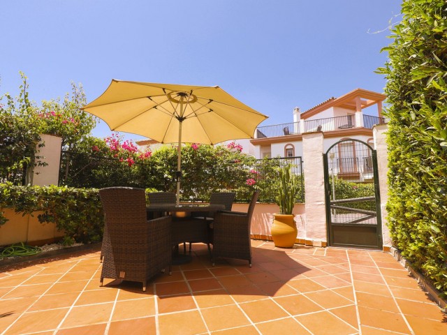 3 Bedrooms Townhouse in Marbella