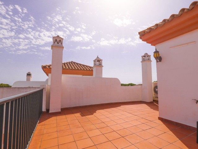 3 Bedrooms Townhouse in Marbella