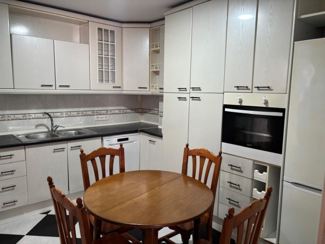 2 Bedrooms Townhouse in Estepona