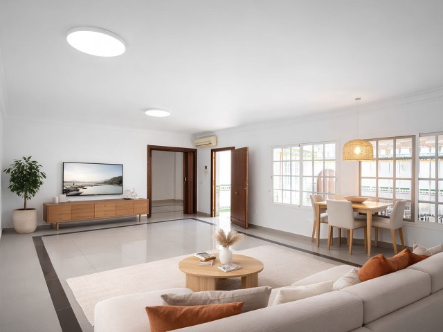 3 Bedrooms Villa in Fuengirola