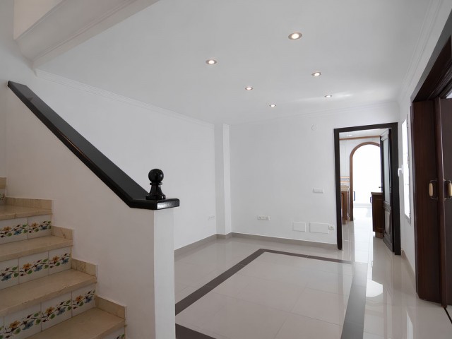 3 Bedrooms Villa in Fuengirola