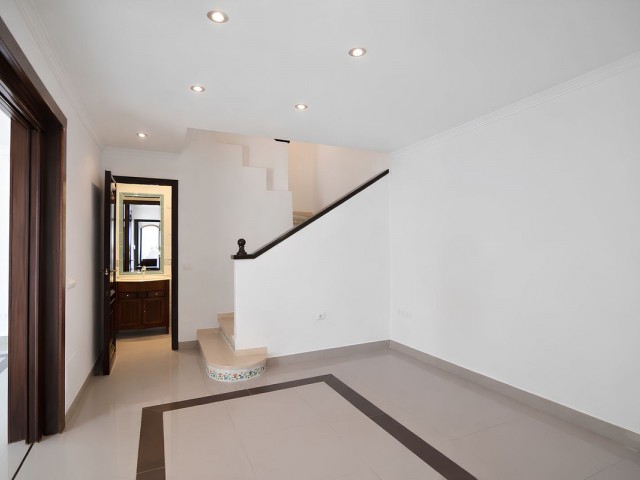 3 Bedrooms Villa in Fuengirola