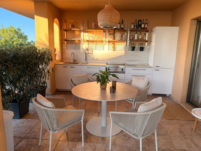 2 Bedrooms Apartment in El Paraiso