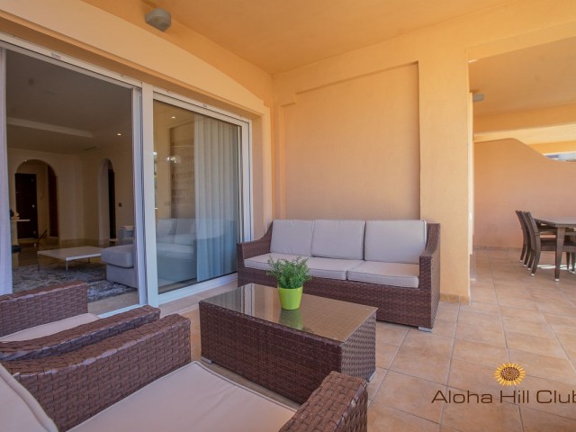 2 Schlafzimmer Apartment in Nueva Andalucía