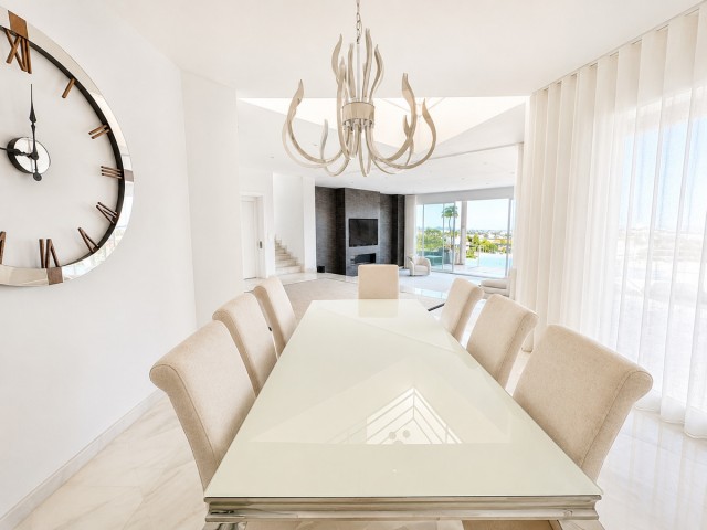 Villa avec 4 Chambres  à Benahavís