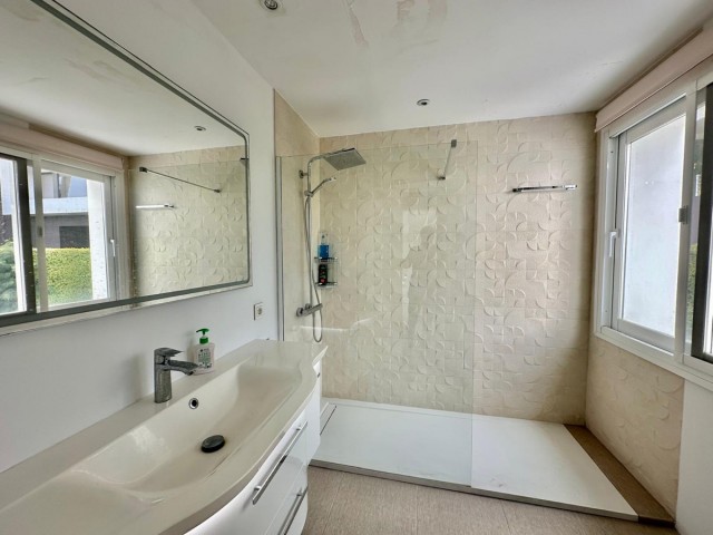 Villa avec 4 Chambres  à Benahavís