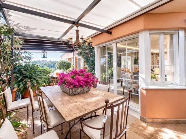 4 Bedrooms Villa in Málaga