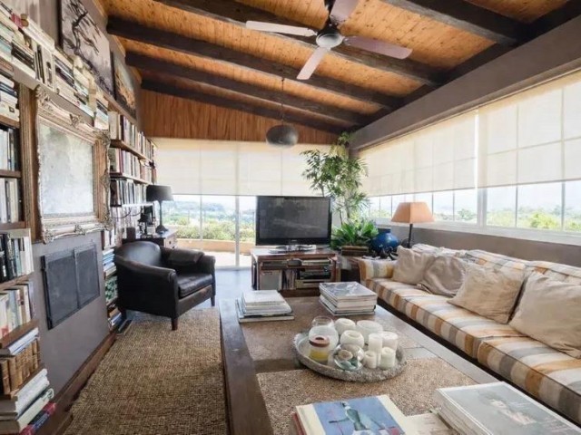 4 Bedrooms Villa in Málaga