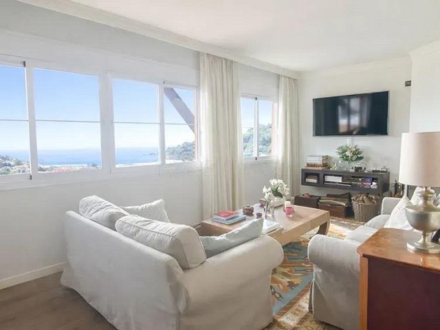 4 Bedrooms Villa in Málaga