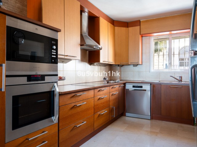 4 Bedrooms Townhouse in Benalmadena Pueblo