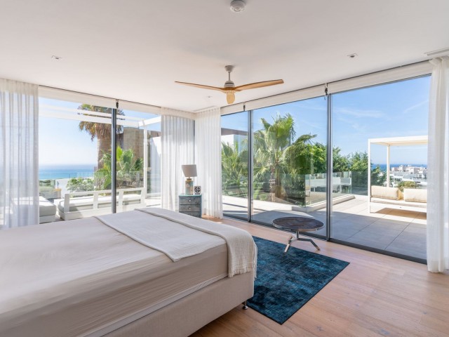 Villa, Cabopino, R5339008