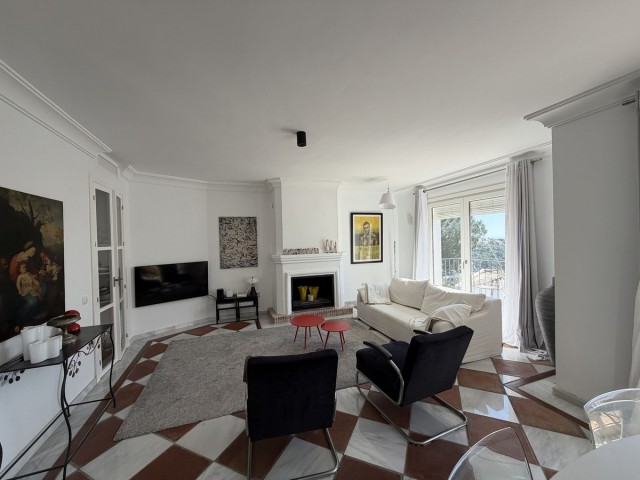 Maison mitoyenne avec 3 Chambres  à La Heredia