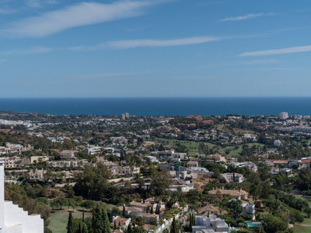 Maison mitoyenne avec 3 Chambres  à La Heredia