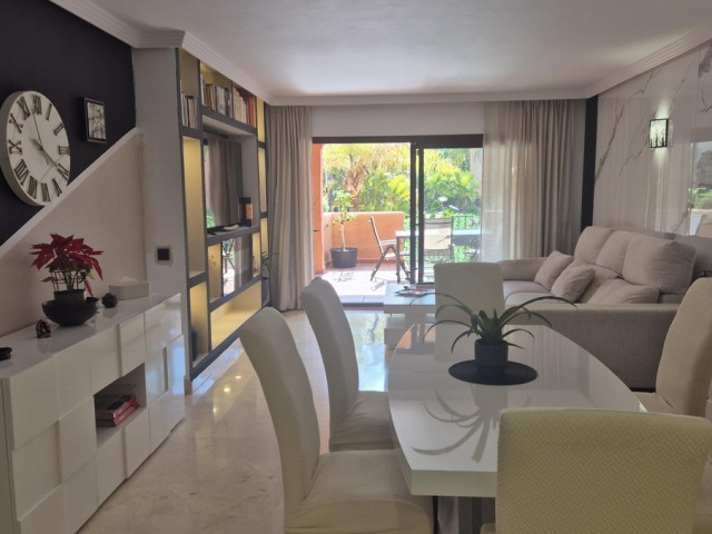 2 Schlafzimmer Apartment in Los Flamingos