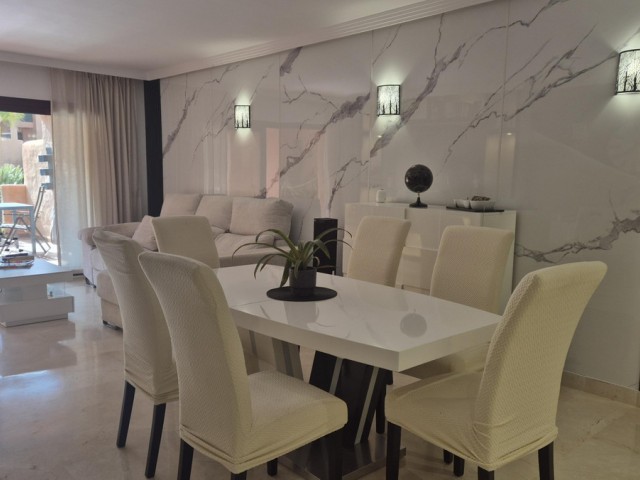 2 Schlafzimmer Apartment in Los Flamingos