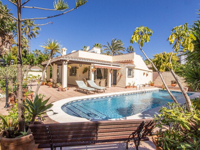 3 Bedrooms Villa in Marbesa