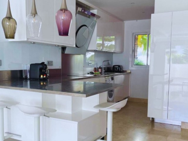 Appartement avec 2 Chambres  à Aloha