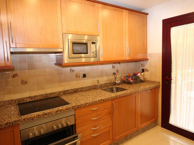 3 Bedrooms Townhouse in The Golden Mile