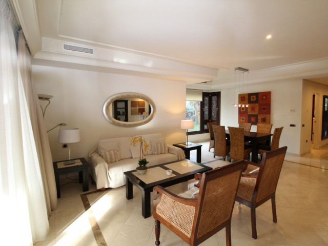 3 Bedrooms Townhouse in The Golden Mile