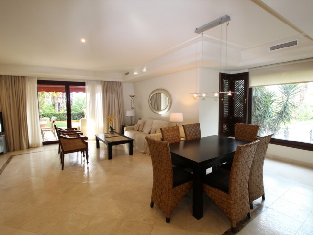 3 Bedrooms Townhouse in The Golden Mile