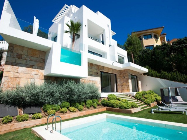 Villa avec 6 Chambres  à El Rosario