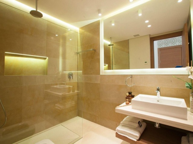 Villa avec 6 Chambres  à El Rosario