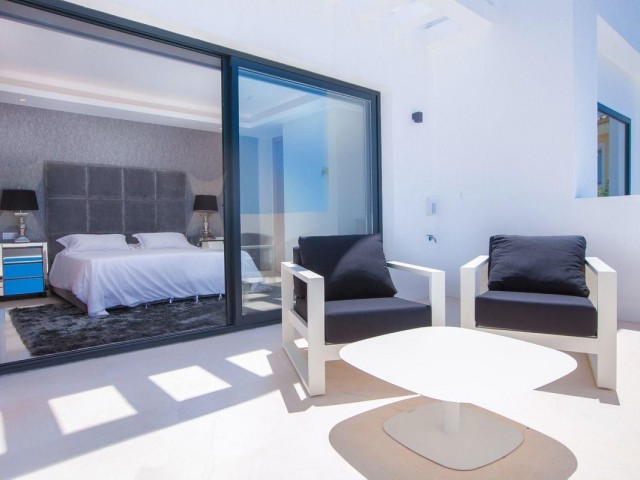 Villa avec 6 Chambres  à El Rosario