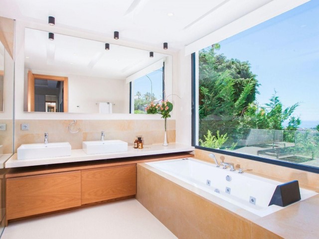 Villa avec 6 Chambres  à El Rosario