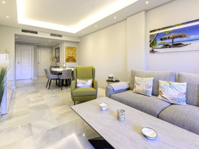 3 Bedrooms Apartment in Estepona